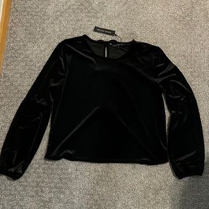 NWT Walter Baker Velvet Braxton Top w. Open-Back Bow Detail